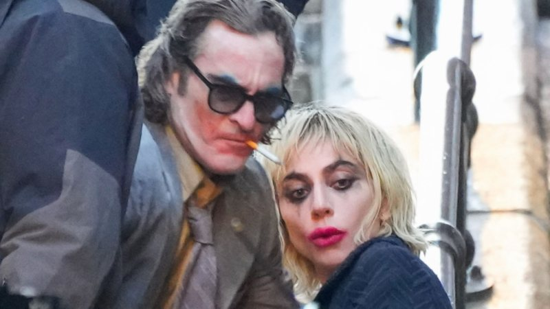 Lady Gaga como Arlequina com Joaquin Phoenix ( Foto:Divulgação)