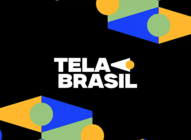 Logotipo do Tela Brasil em fundo preto com formas geométricas coloridas em azul, verde e amarelo. A identidade visual representa a plataforma de streaming gratuita do governo brasileiro voltada para produções nacionais, filmes, séries e conteúdos audiovisuais brasileiros
